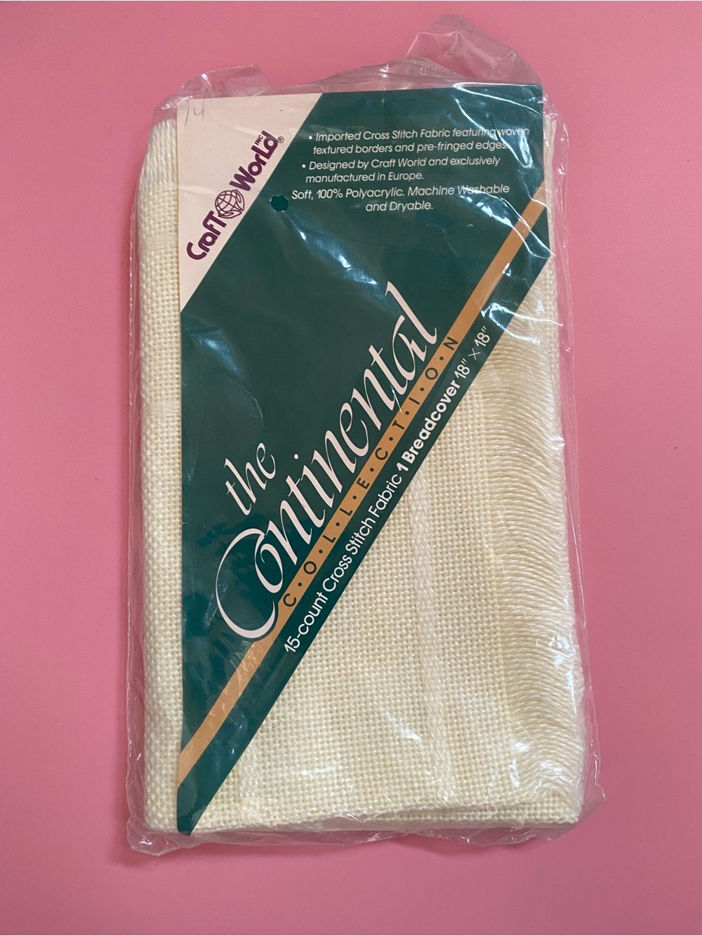 The Continental Collection 15-Count Cross Stitch Fabric for 18 x 18 Breadcover